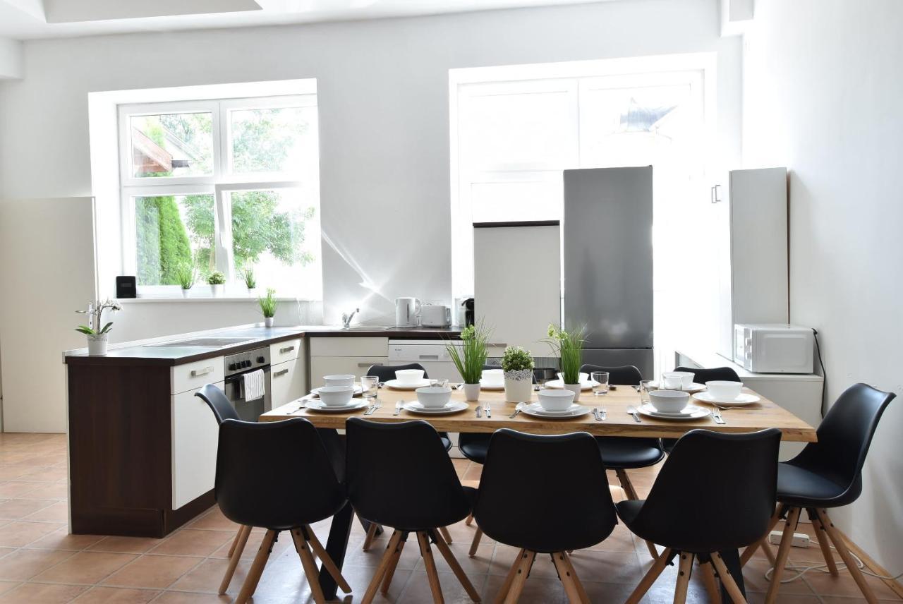 Riesiges Zentrales Apartment Mit Parkplatz Инсбрук Экстерьер фото