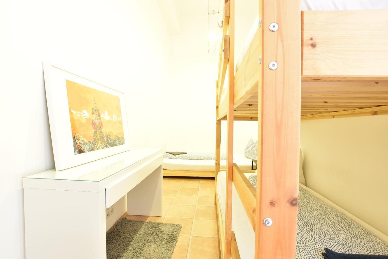 Riesiges Zentrales Apartment Mit Parkplatz Инсбрук Экстерьер фото